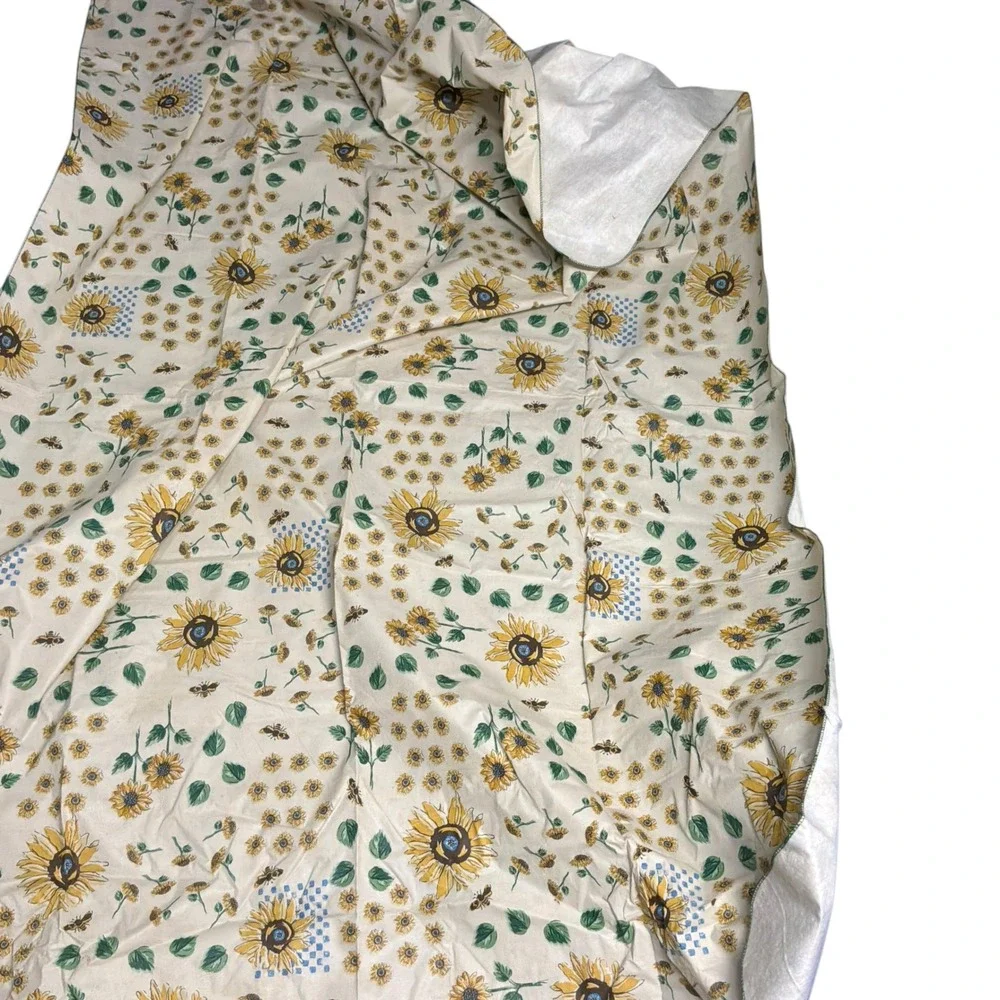 Cottagecore Unbranded Sunflower Bee Print Rectangular Tablecloth 60x84 Cream